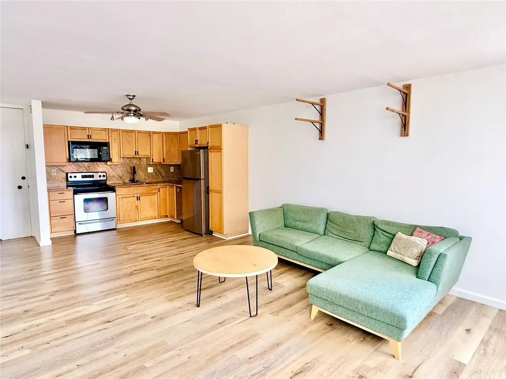 1617 Clark Street # 404, Honolulu