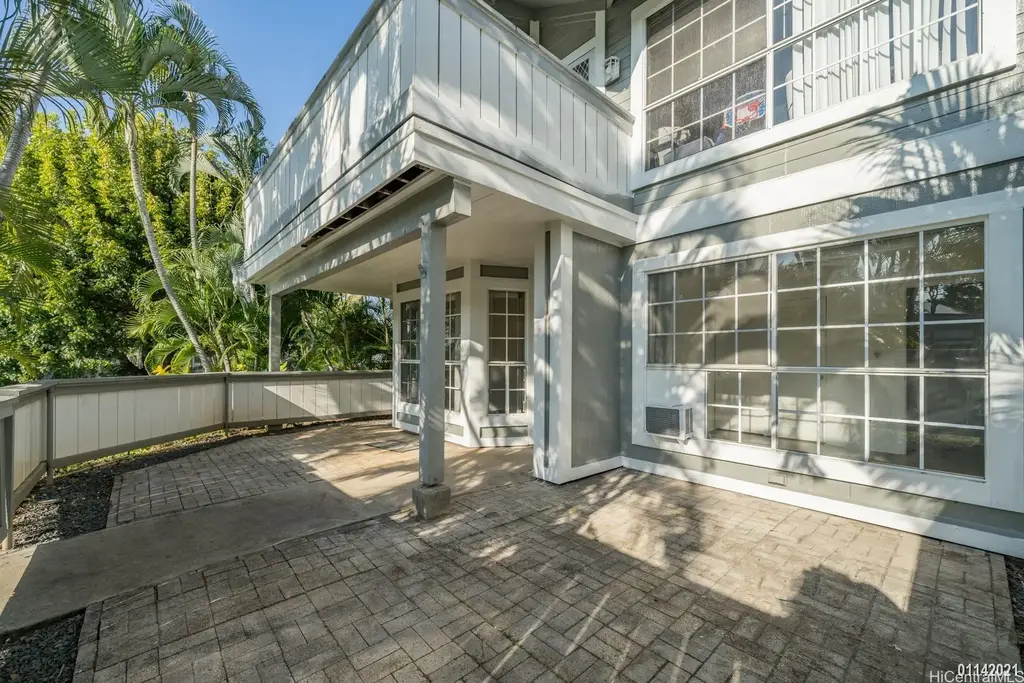 239 Mananai Place # E, Honolulu
