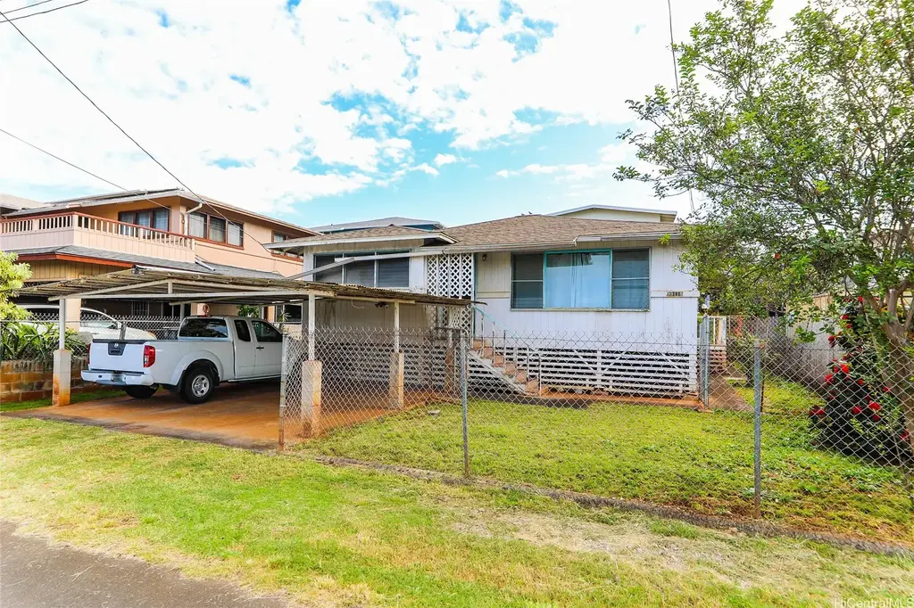 99-118 Olopana Street, Aiea
