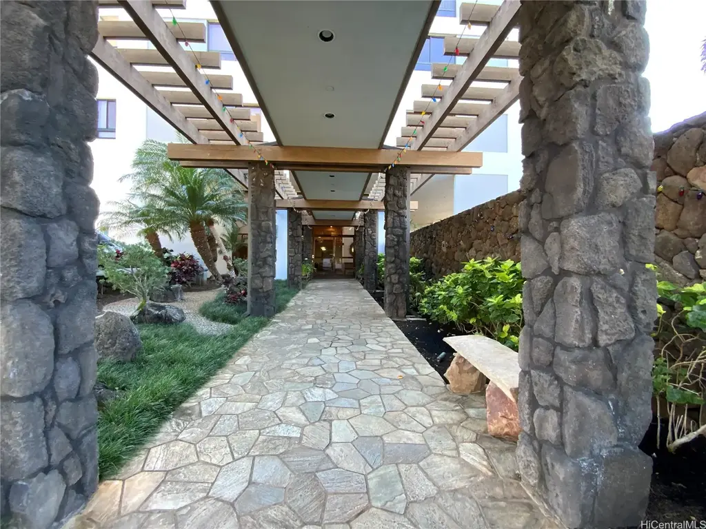 1517 Makiki Street # 1203, Honolulu