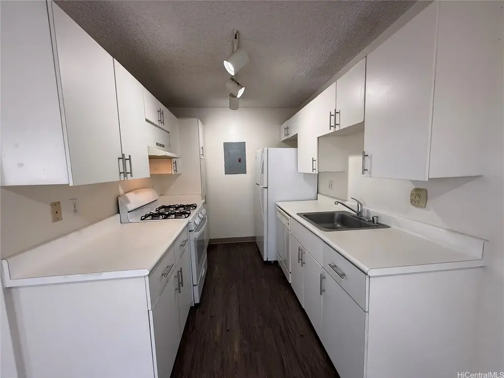 91-1299 Puamaeole Street # 36d, Ewa Beach