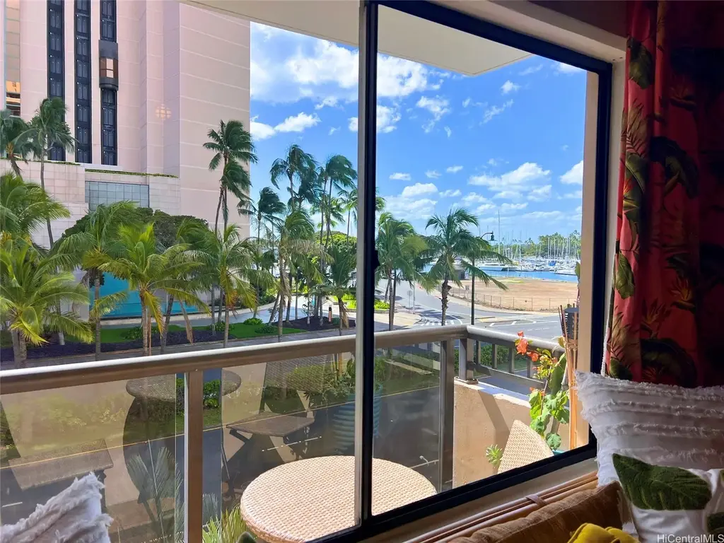 (unit #253) 1684 Ala Moana Boulevard, Honolulu