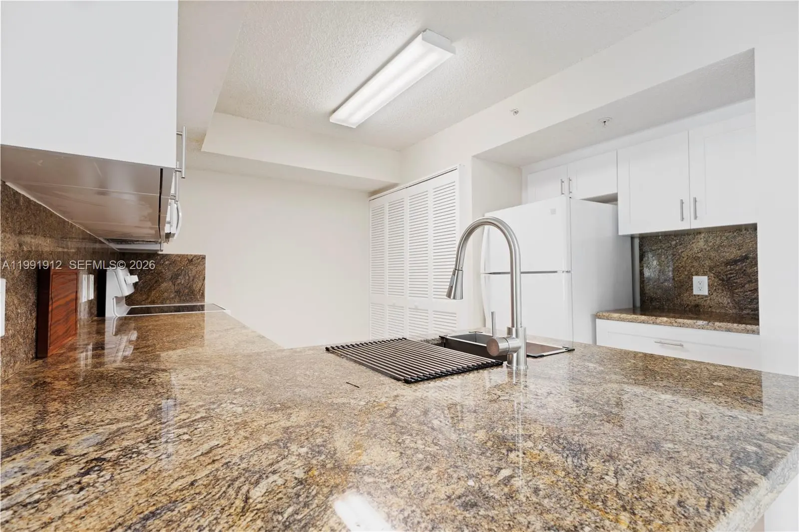 Photo of Listing #A11991912