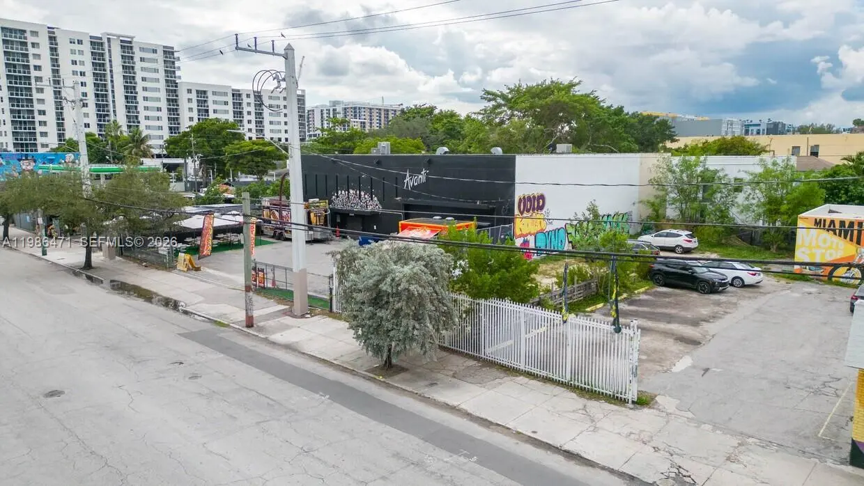 Photo of Listing #A11986471