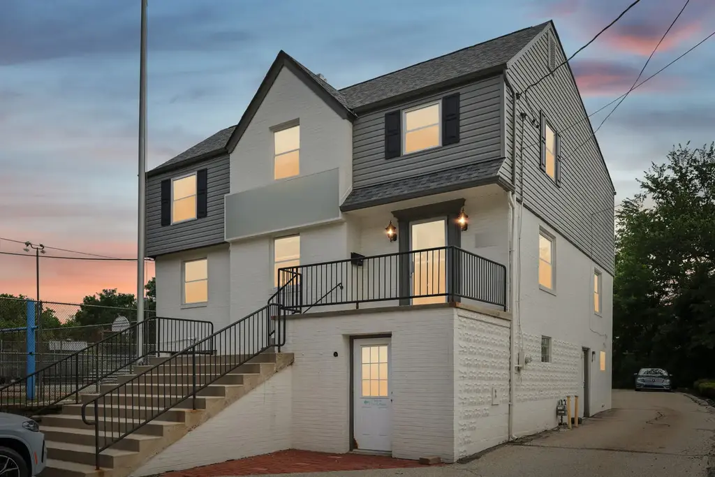 51 Clairton Boulevard , Pleasant Hills
