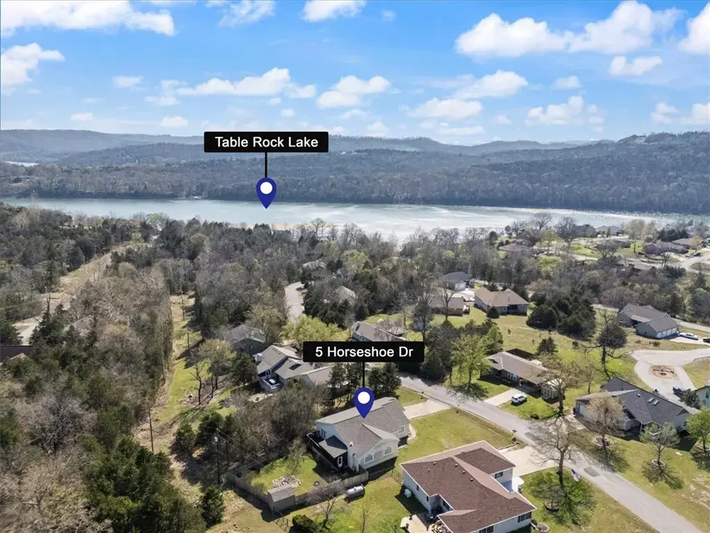 5 Horseshoe Drive, Holiday Island