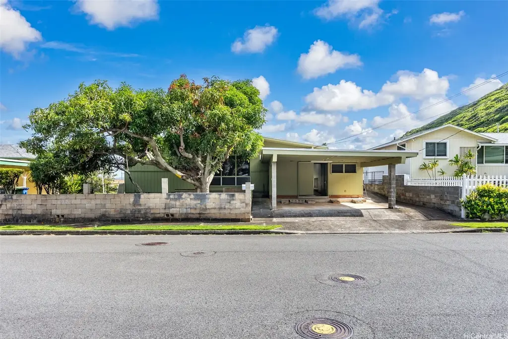 6017 Aimoku Street, Honolulu