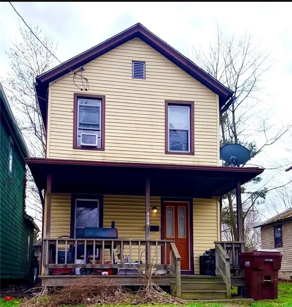 434 Prindle Street , Sharon