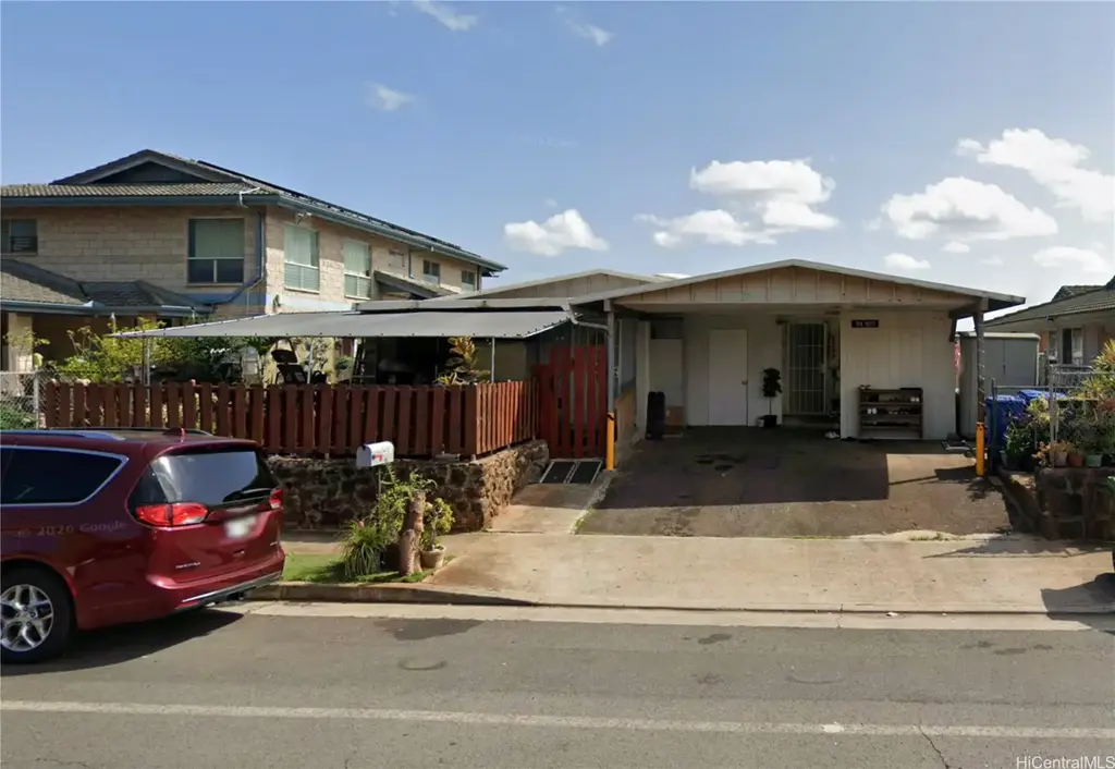 94-1011 Hiapo Street, Waipahu