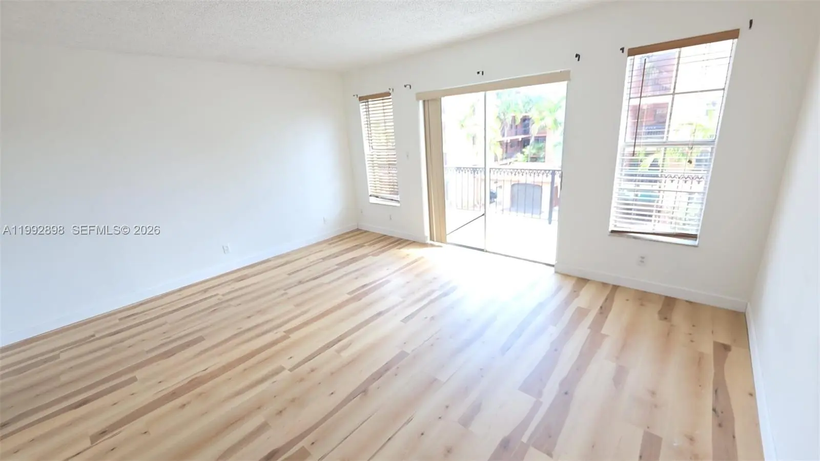 Photo of Listing #A11992898