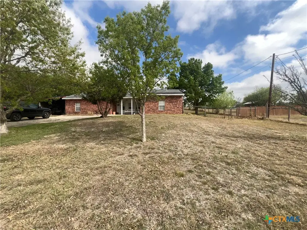 624 Crest Circle Drive, San Marcos