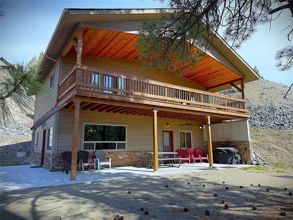 377 Delta View Drive, Eureka