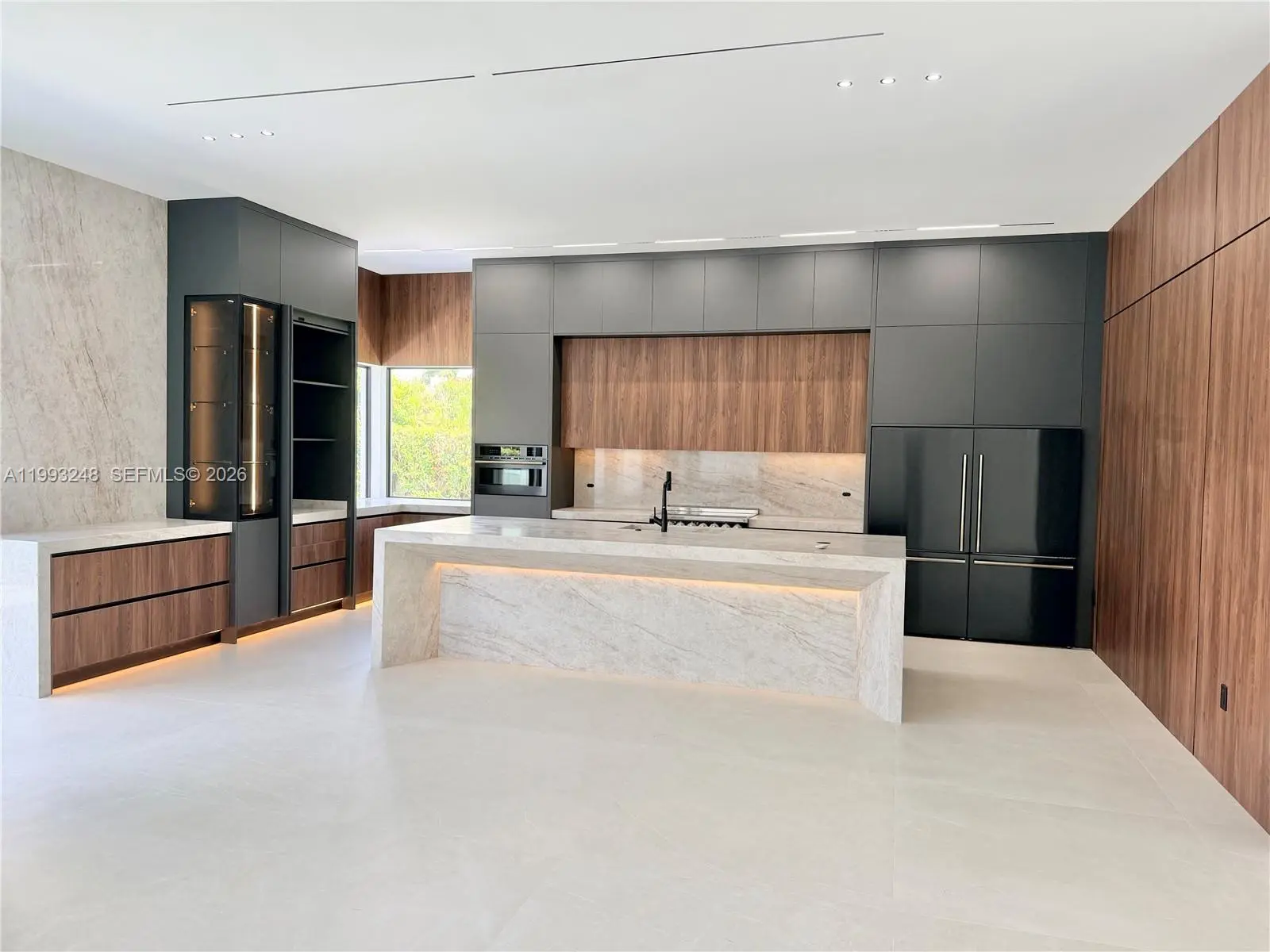 Photo of Listing #A11993248