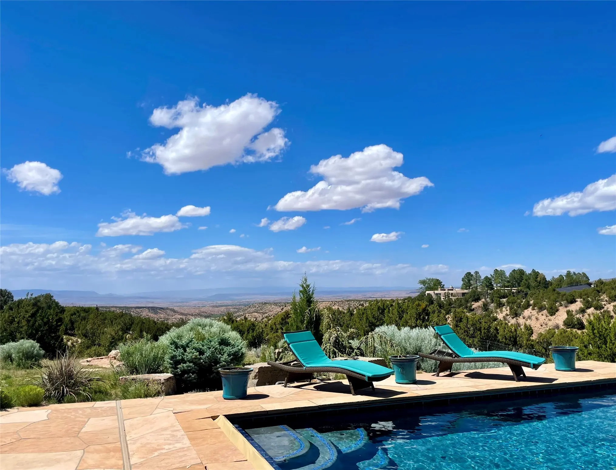 35 Vista Hermosa, Santa Fe