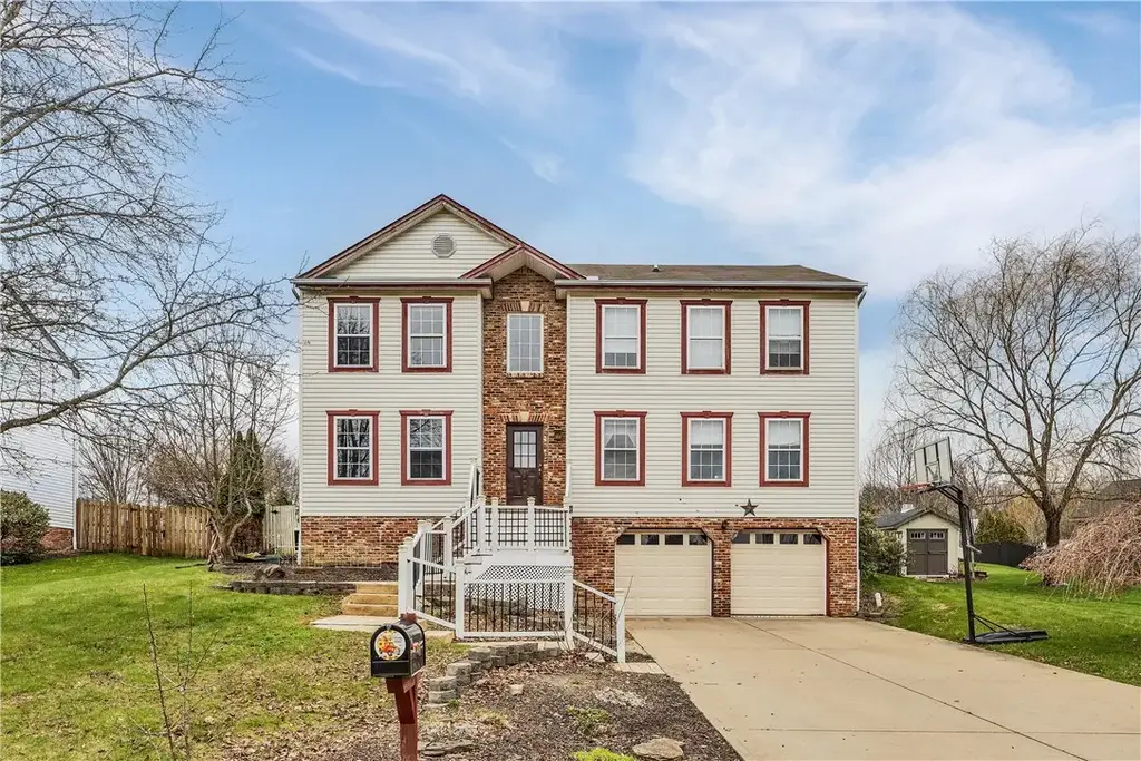 537 Jackson Drive , Washington