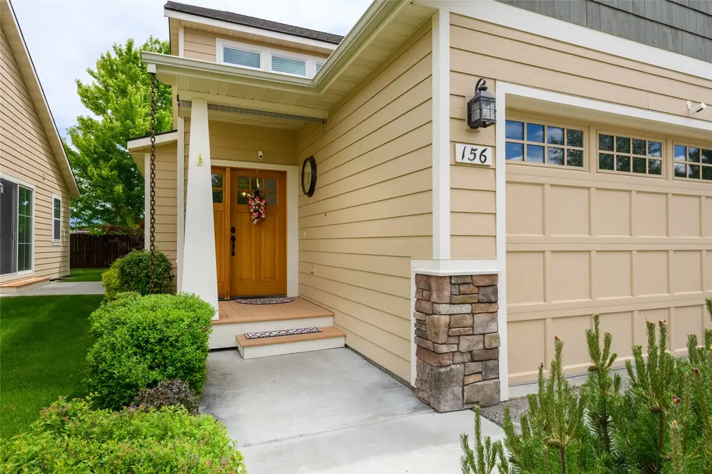 156 Villa Court, Hamilton