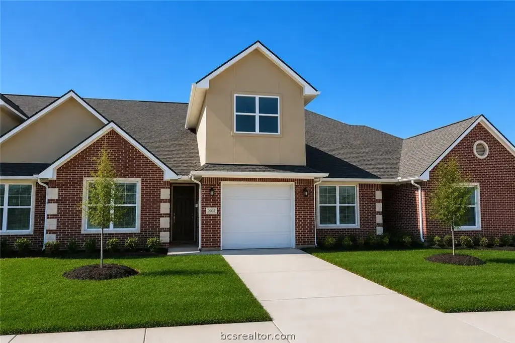 2002 Reagan Court, Bryan