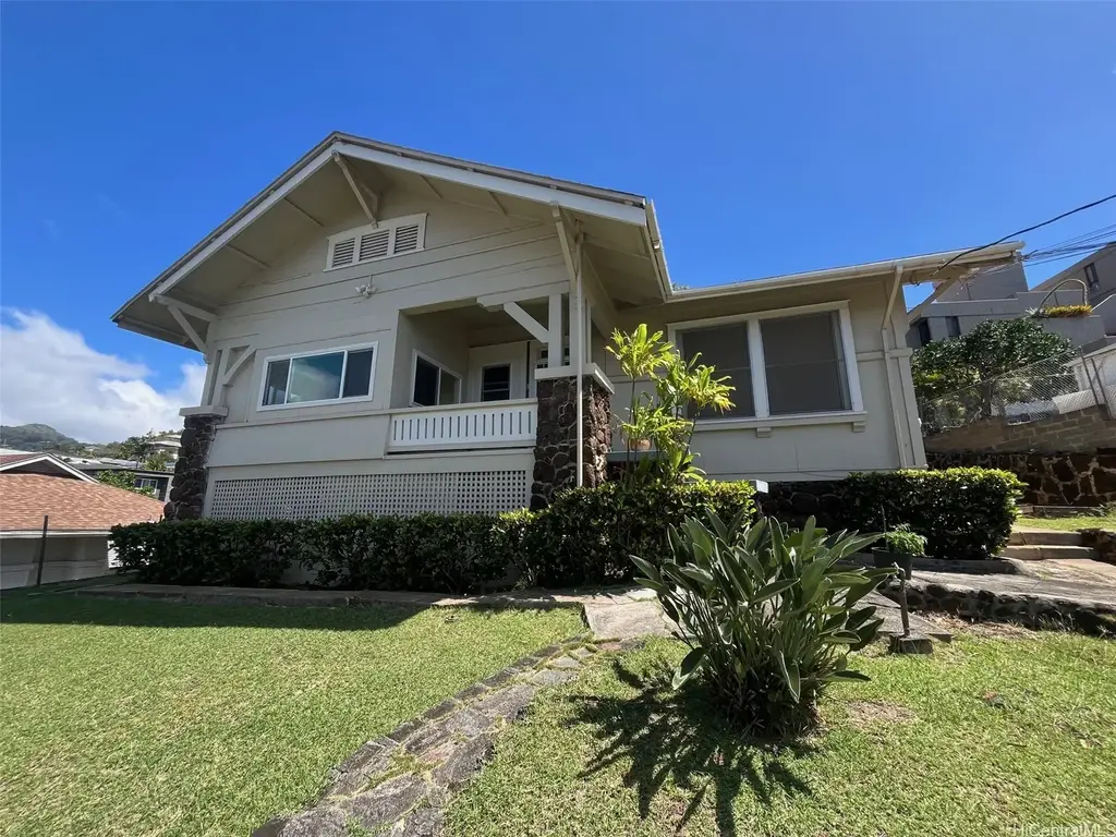 1691 Kamamalu Avenue, Honolulu