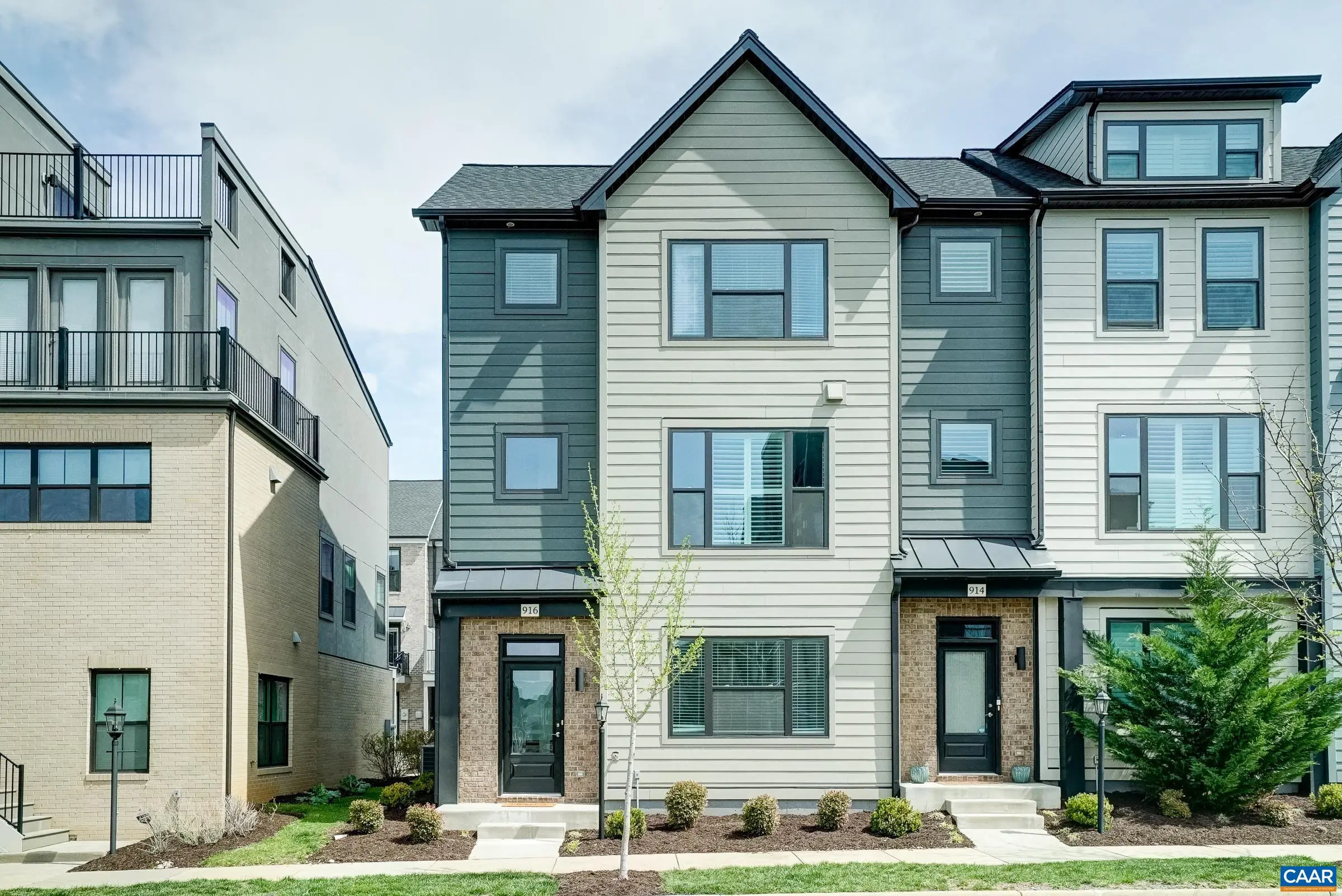 916 Orion Ln, Crozet