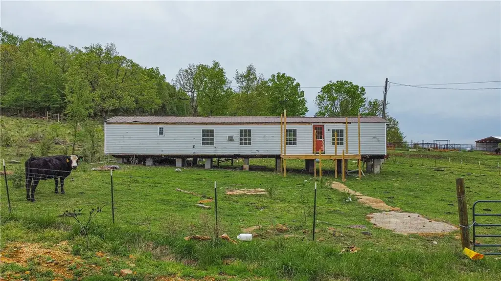 1085 County Road 723, Huntsville