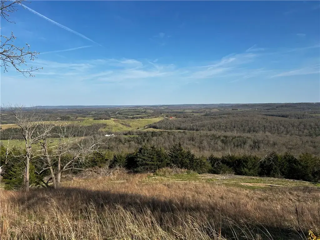 47 Ac N 281 Highway, Lead Hill