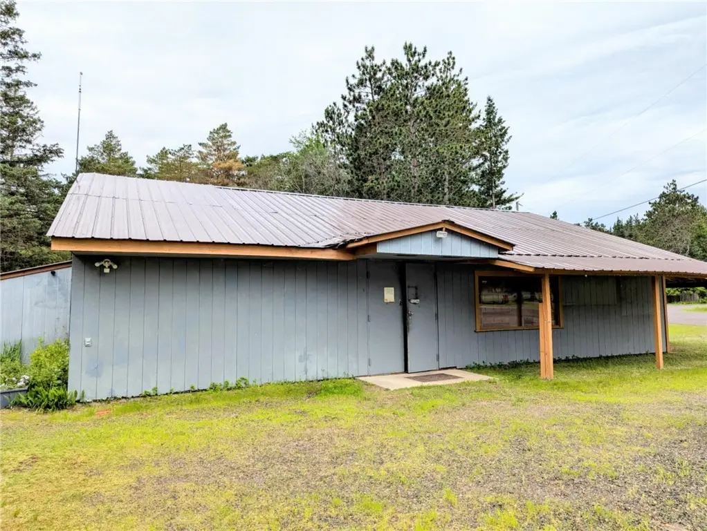 9995 N Raven Road, Hayward
