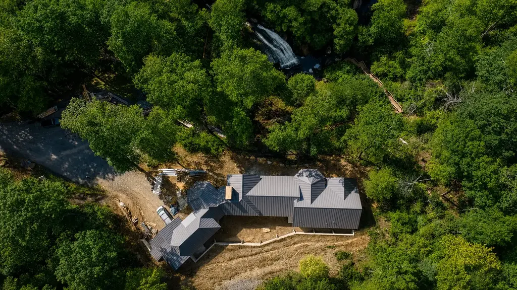 208 Nashs Knoll, Cashiers