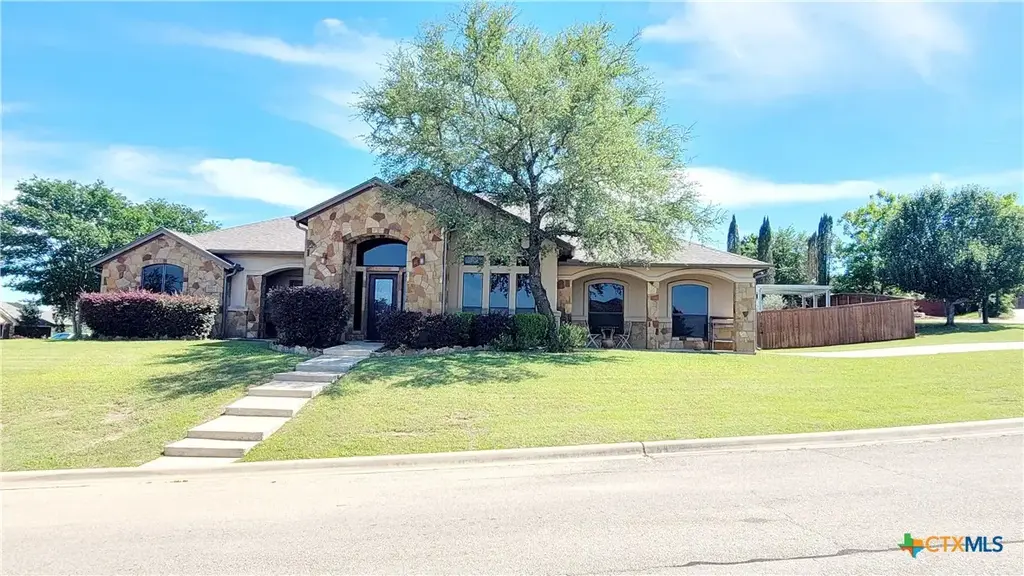 8001 Ridgeway Court, Nolanville