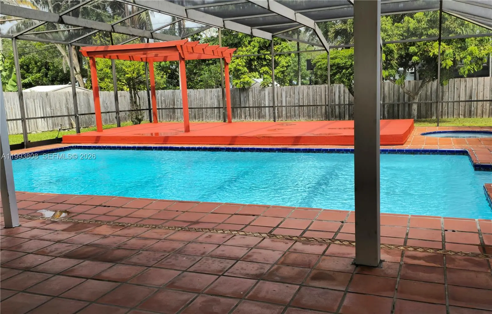 Photo of Listing #A11993808