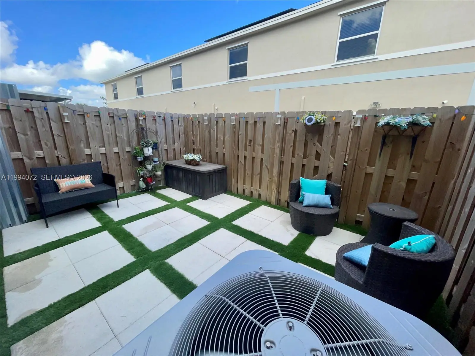 Photo of Listing #A11994072