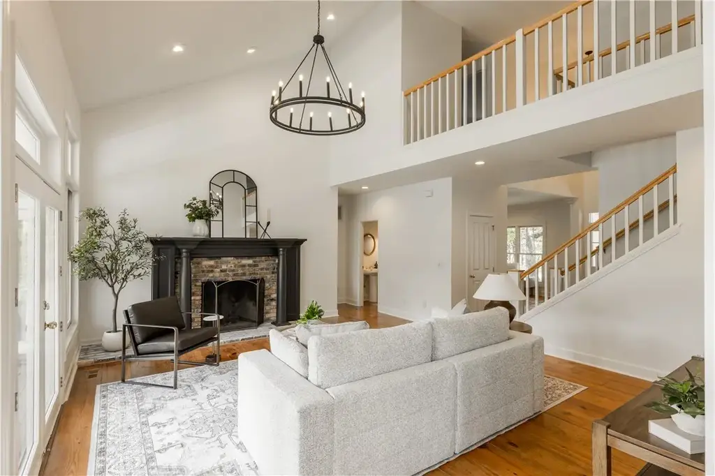 12687 Butler Road, Prairie Grove