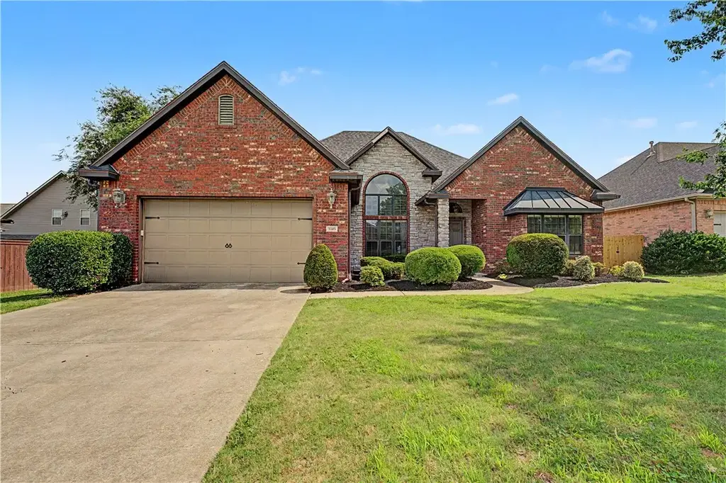 3503 Sw Baybridge Cove, Bentonville