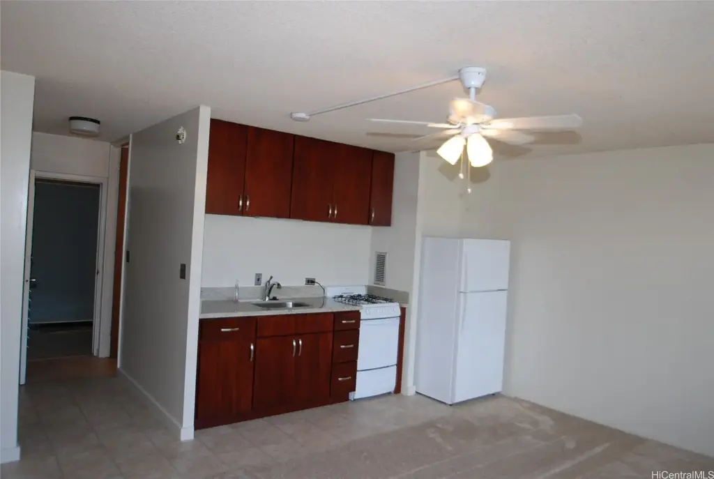 1550 Wilder Avenue # A211, Honolulu