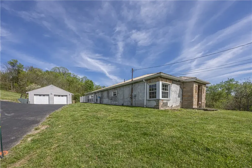 642 Eighty Eight Road, Carmichaels/Cumblnd
