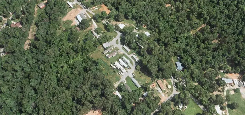3300 Blue Hill Road, Rogers