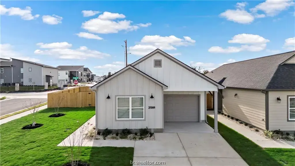 2517 Shady Route Lane, Bryan