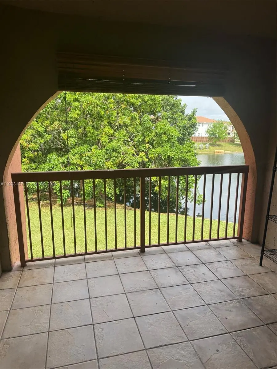 Photo of Listing #A11993137