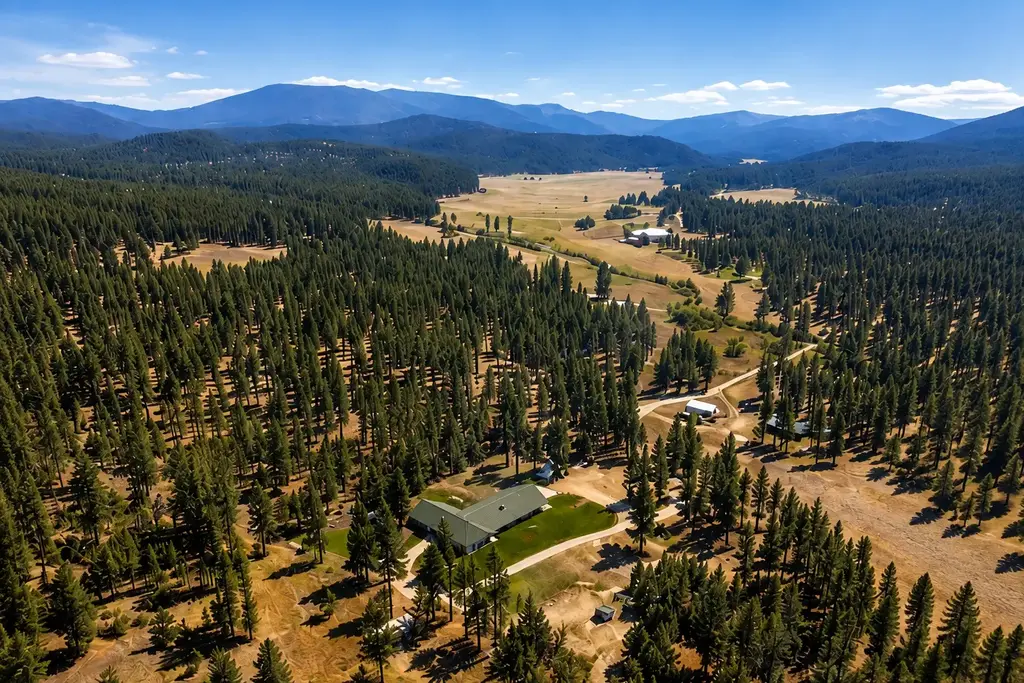 35322 Washoe Road, Bonner