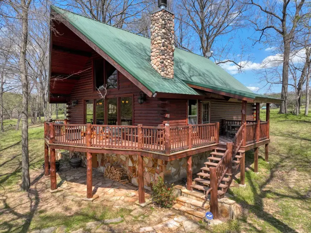 519 Terra Vista, Berryville