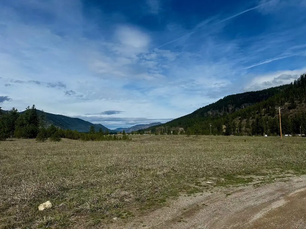 Nka River Bend Road N, Superior