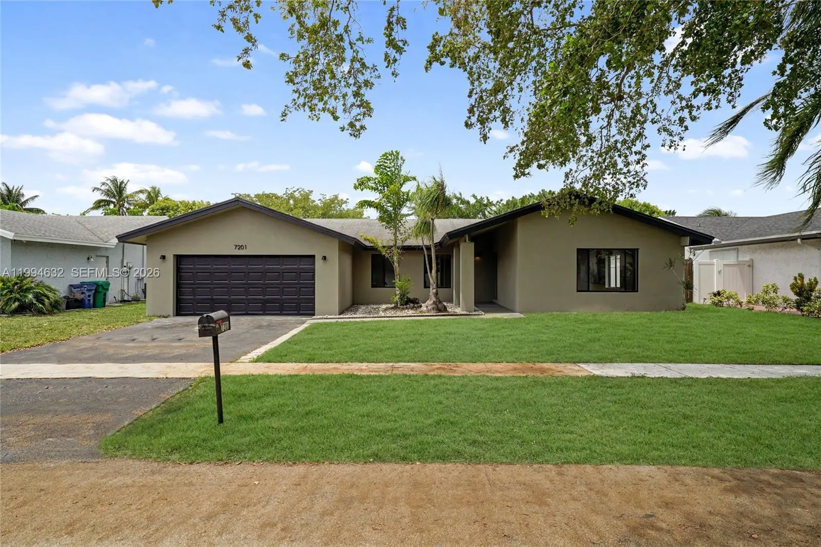 Photo of Listing #A11994632