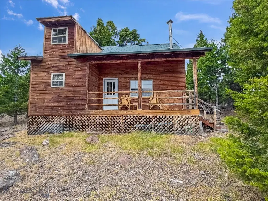 30 Bunks Trail, Ennis
