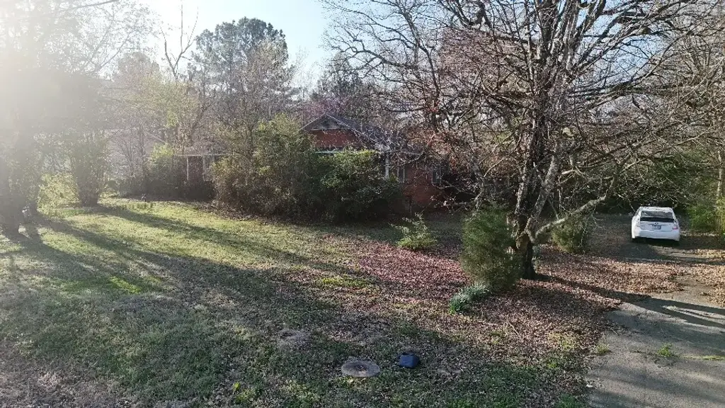 1845 W Wedington Drive, Fayetteville