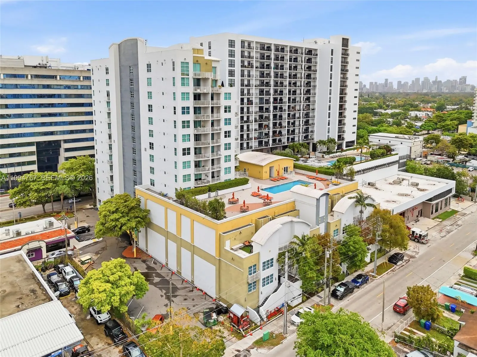 Photo of Listing #A11994757