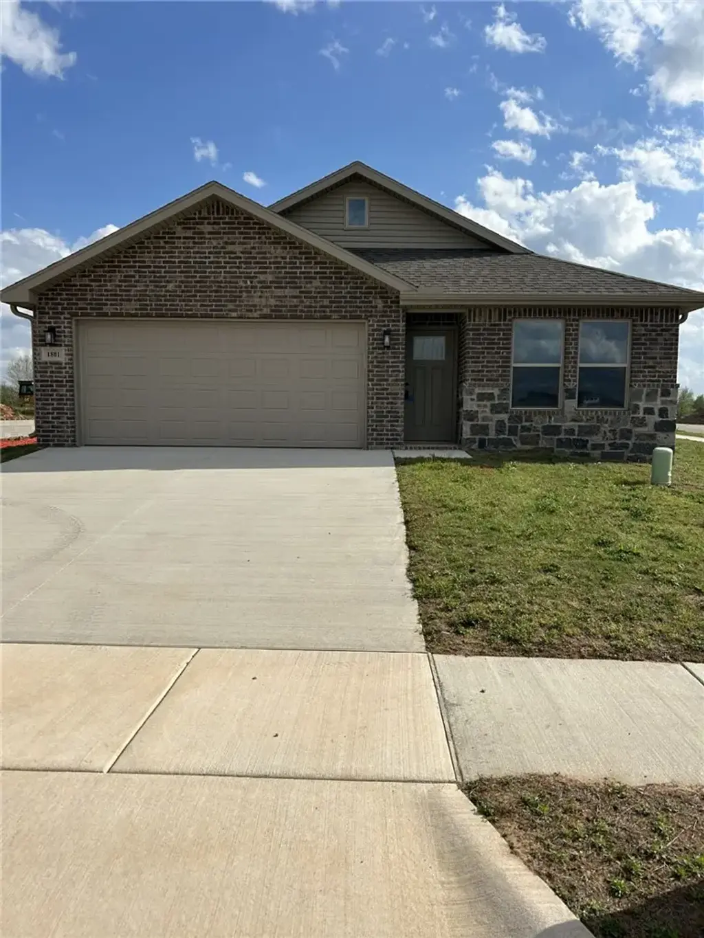 1801 Farmer Street, Pea Ridge