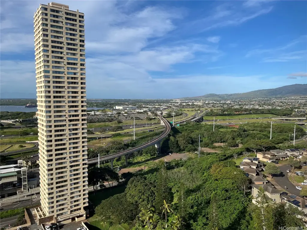 1060 Kamehameha Highway # 2703b, Pearl City