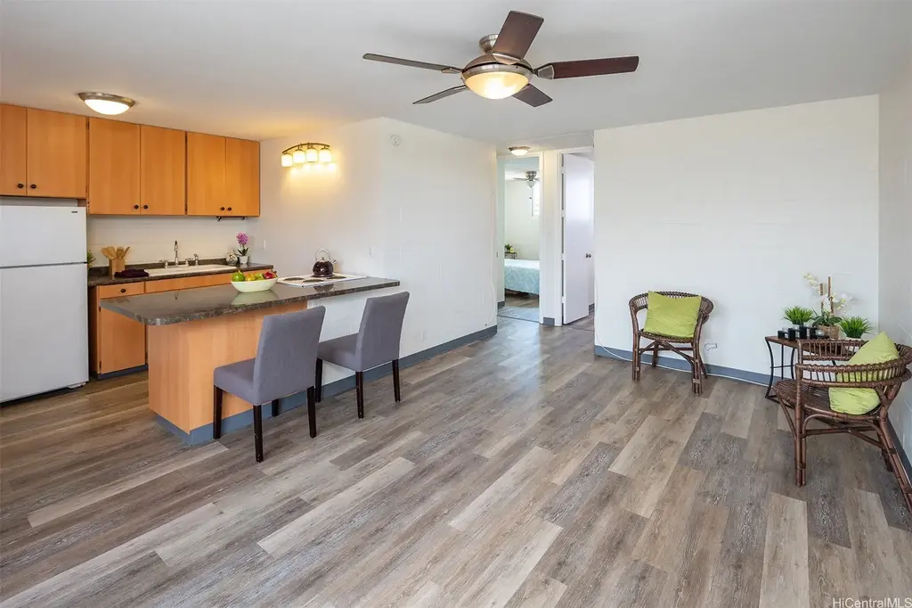 855 Olokele Avenue # 401, Honolulu
