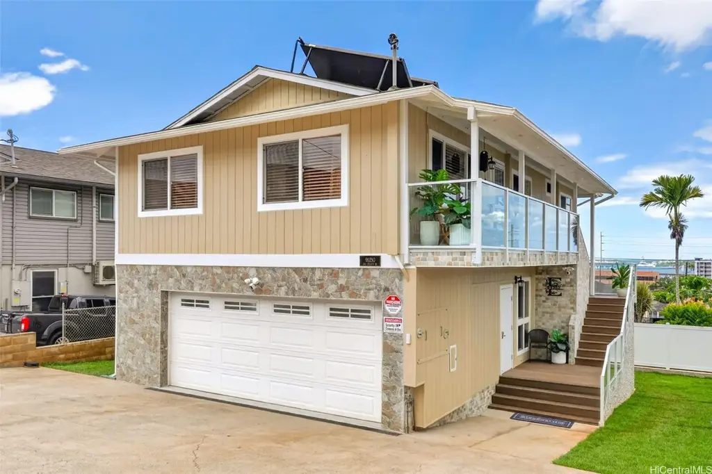 99-250 Aiea Heights Drive, Aiea