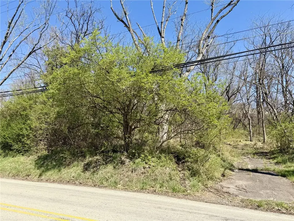 329 Mckee Road , N Versailles