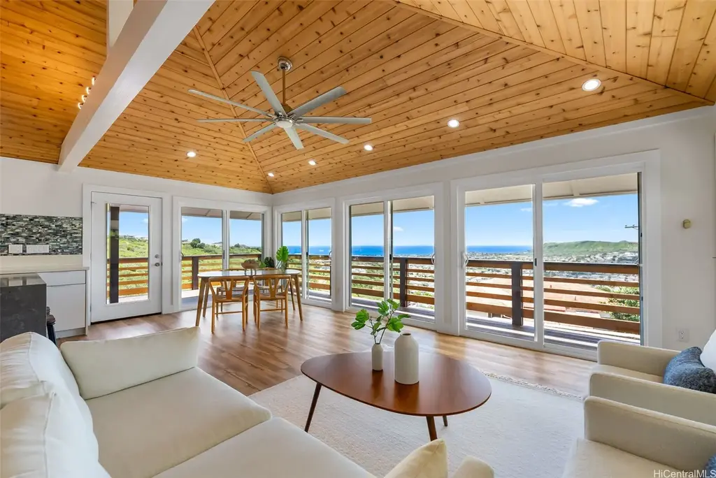 1709 Iwi Way, Honolulu